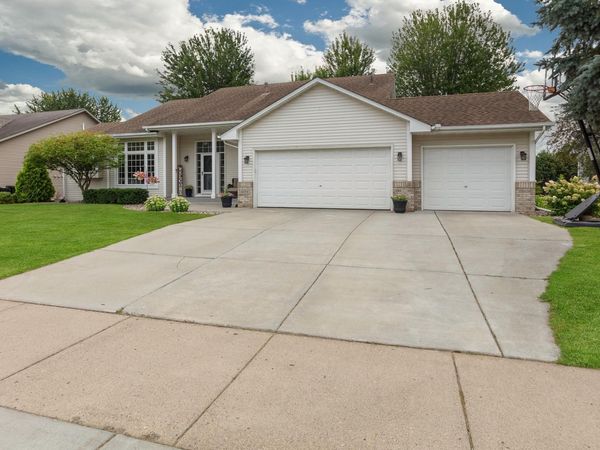 4284 143rd Street W, Rosemount, MN 55068