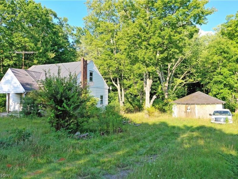 641 State Route 7 SE, Brookfield, OH 44403 Photo 2