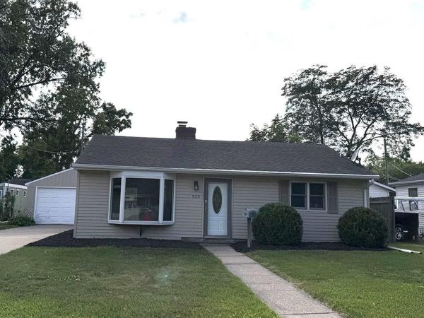 929 HUNT AVENUE, Neenah, WI 54956