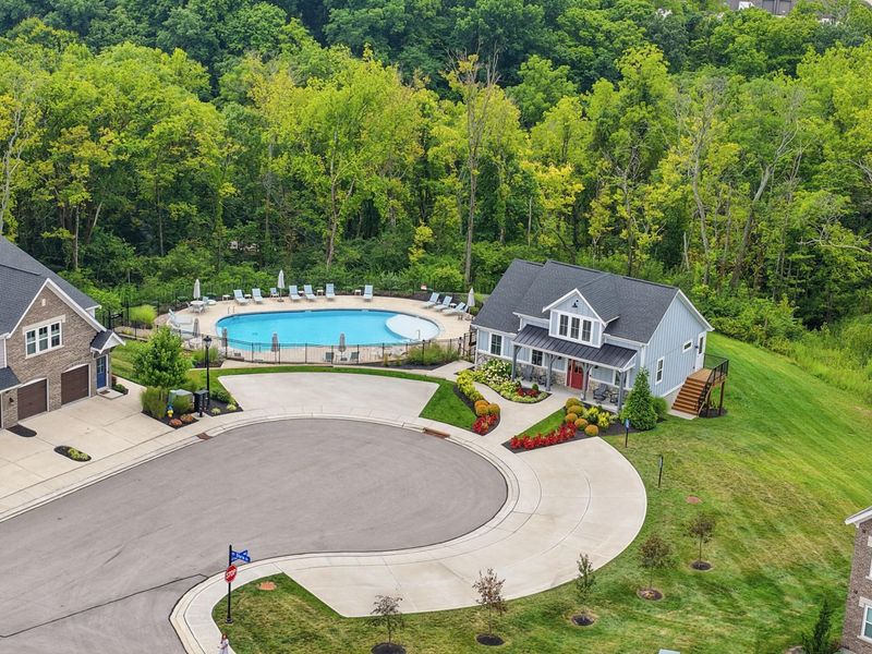 592 Foxhill Drive, Crescent Springs, KY 41017 Photo 3