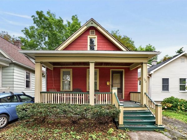 123 Oakland Street , Rochester, NY 14620
