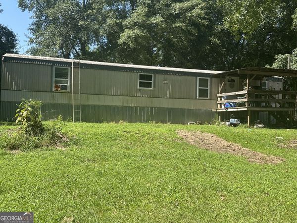 825 Beaver Run Ext, Bowman, GA 30624