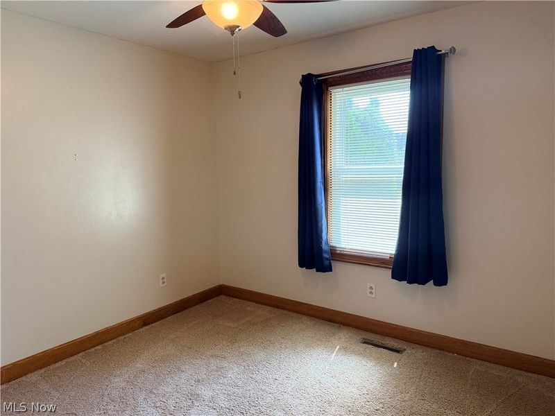 46170 Crestview Road, New Waterford, OH 44445 Photo 19