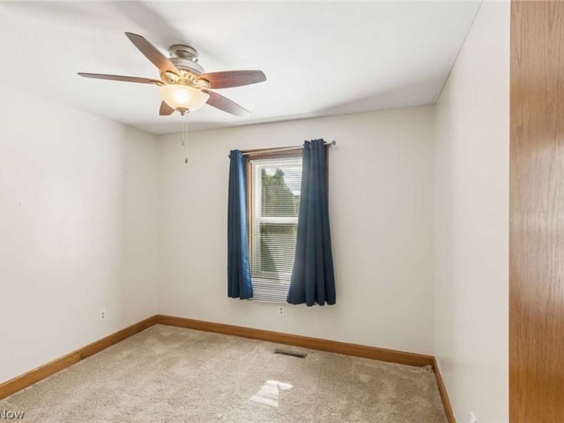 46170 Crestview Road, New Waterford, OH 44445 Photo 24