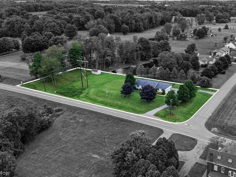 46170 Crestview Road, New Waterford, OH 44445 Photo 5