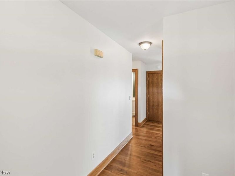 46170 Crestview Road, New Waterford, OH 44445 Photo 6