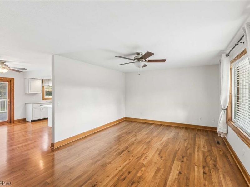46170 Crestview Road, New Waterford, OH 44445 Photo 7