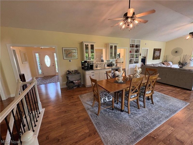 197 Ashtabula Point, Roaming Shores, OH 44084 Photo 14