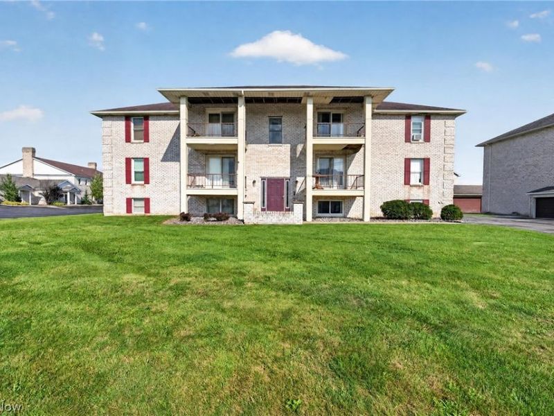 7349 Eisenhower Drive, Unit 2, Boardman, OH 44512 Photo 1