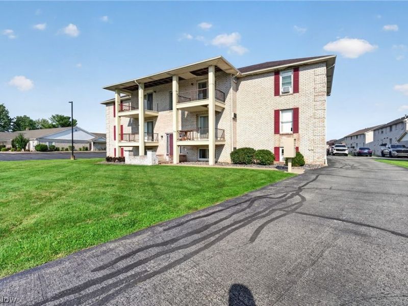 7349 Eisenhower Drive, Unit 2, Boardman, OH 44512 Photo 28