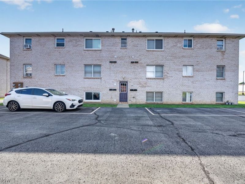 7349 Eisenhower Drive, Unit 2, Boardman, OH 44512 Photo 30