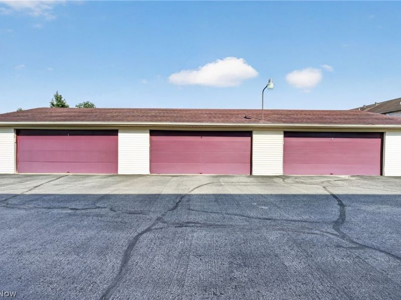 7349 Eisenhower Drive, Unit 2, Boardman, OH 44512 Photo 32