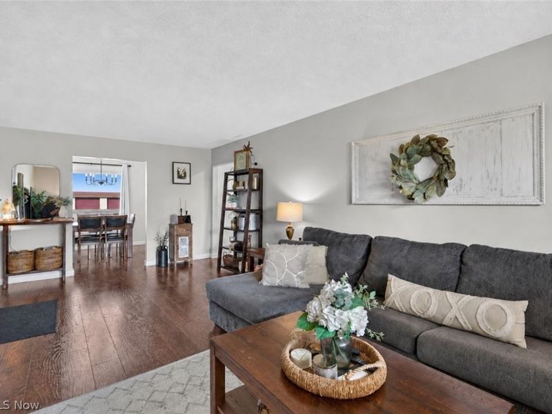 7349 Eisenhower Drive, Unit 2, Boardman, OH 44512 Photo 5