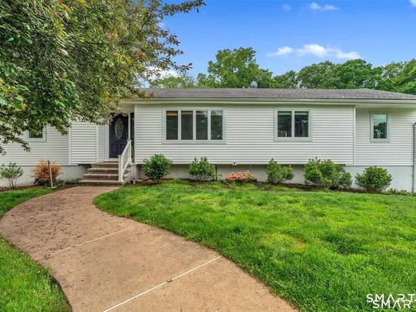 37 Woodside , Branford, CT 06405