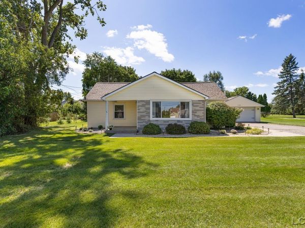 1104 Sunset , Tecumseh, MI 49286