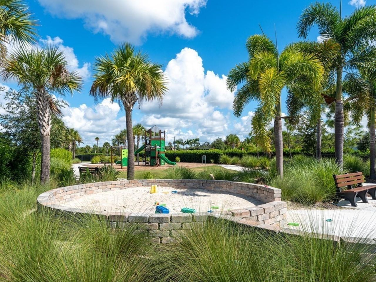 8504 Snowfall Street, Sarasota, FL 34241 Photo