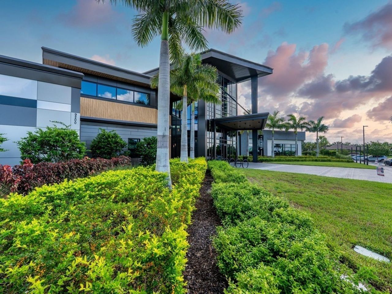 8504 Snowfall Street, Sarasota, FL 34241 Photo
