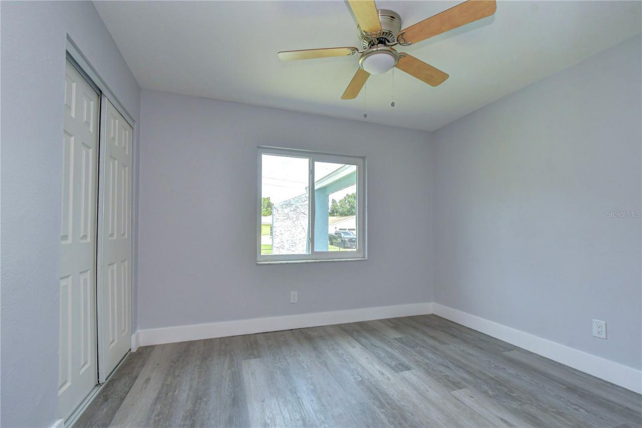 613 5th Avenue Se, Largo, FL 33771 Photo