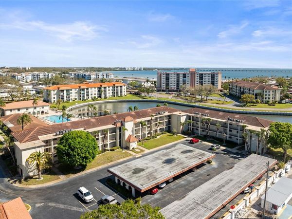 19029 US HIGHWAY 19 N, Unit 7-9, CLEARWATER, FL 33764