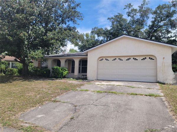 8439 BAY OAK COURT , ORLANDO, FL 32810