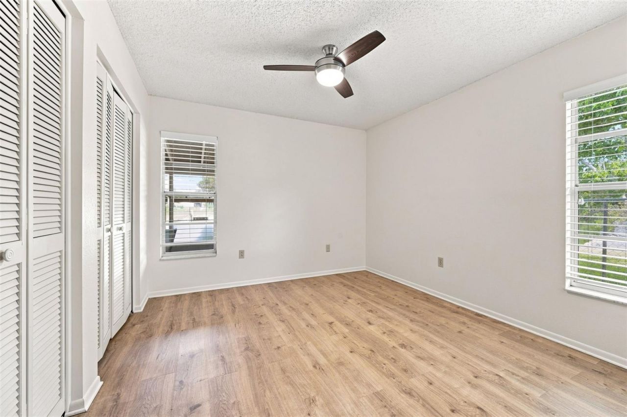 10681 Seminole Forest Street E, Seminole, FL 33778 Photo