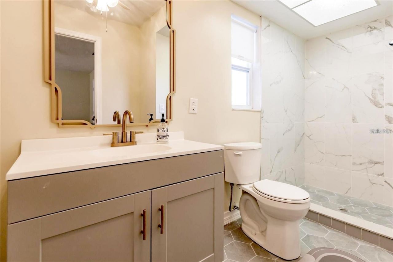 3716 Mundy Ridge Drive , Sarasota, FL 34233 Photo