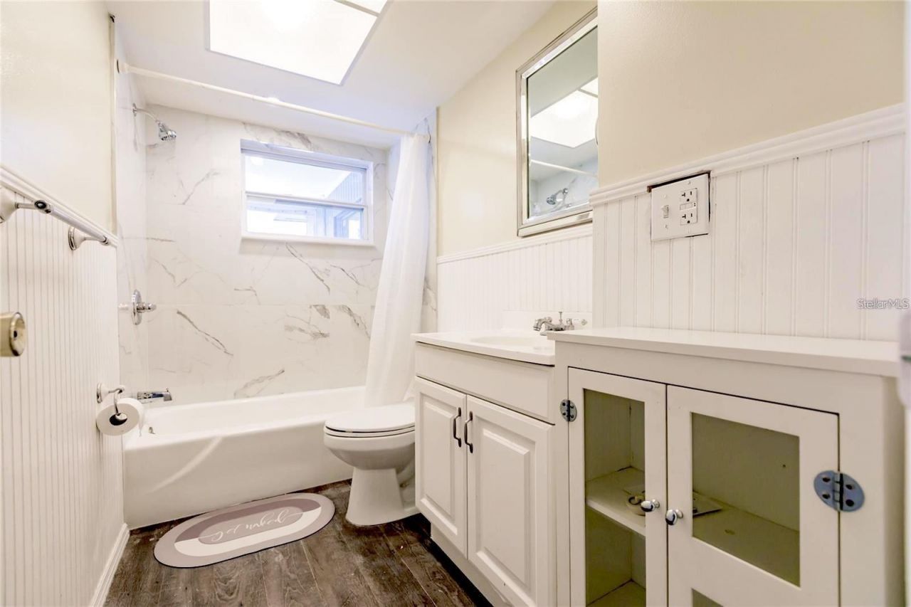 3716 Mundy Ridge Drive , Sarasota, FL 34233 Photo