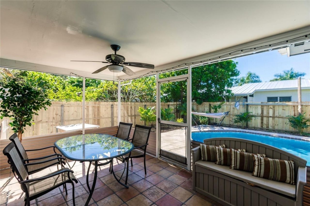 3716 Mundy Ridge Drive , Sarasota, FL 34233 Photo