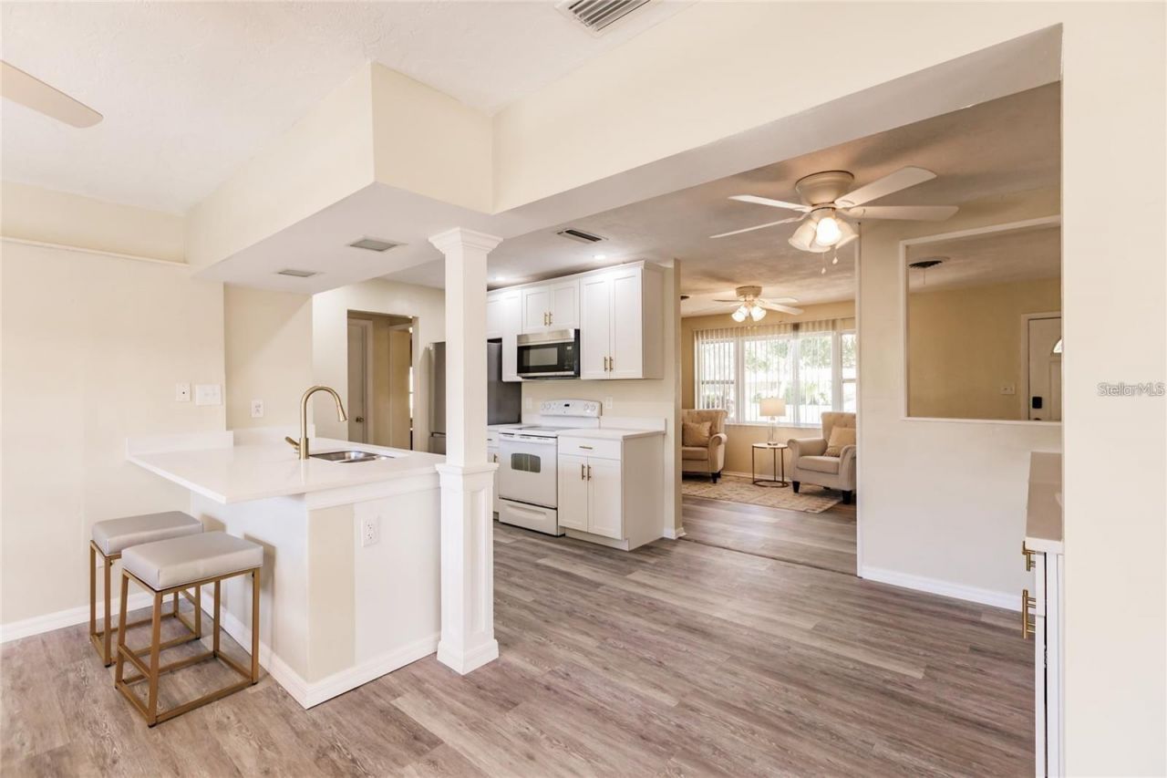 3716 Mundy Ridge Drive , Sarasota, FL 34233 Photo