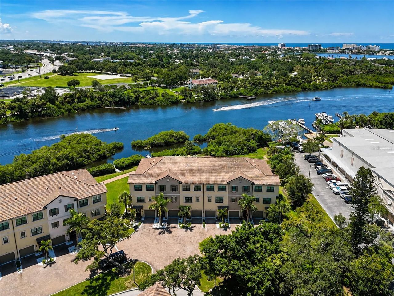 5589 Cannes Circle, Unit 4-102, Sarasota, FL 34231 Photo