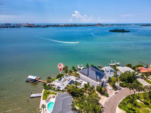 1828 VENETIAN POINT DRIVE , CLEARWATER, FL 33755