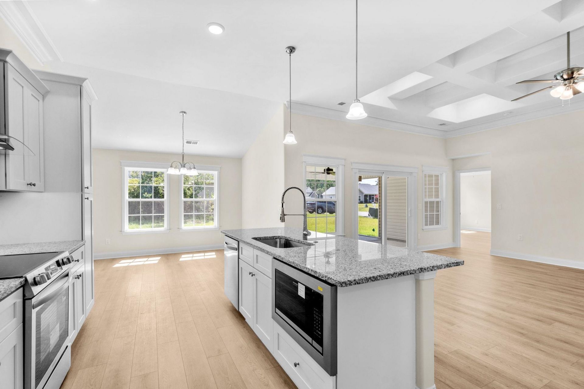 800 Stone Pine Ct.  Photo 5