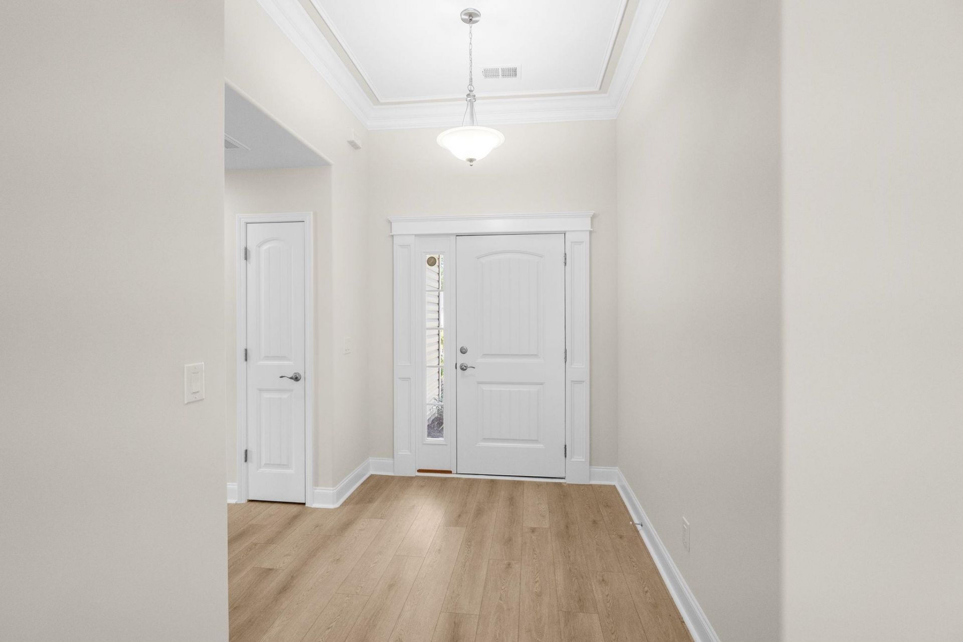 800 Stone Pine Ct.  Photo 7