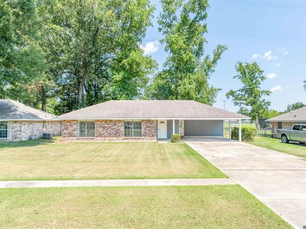 3675 Cypress Park Dr, Zachary, LA 70791