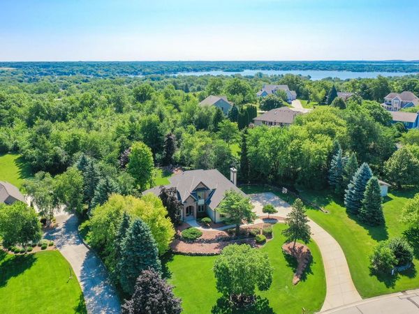 W198S6798 Adrian DRIVE, Muskego, WI 53150