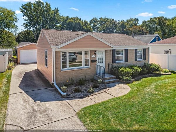 1739 12TH AVENUE, Green Bay, WI 54304