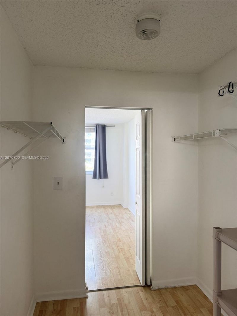 770 Claughton Island Dr , Unit 601, Miami, FL 33131 Photo