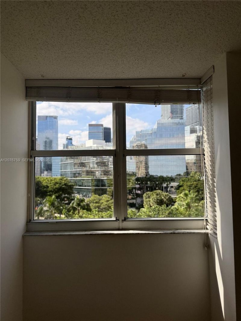 770 Claughton Island Dr , Unit 601, Miami, FL 33131 Photo