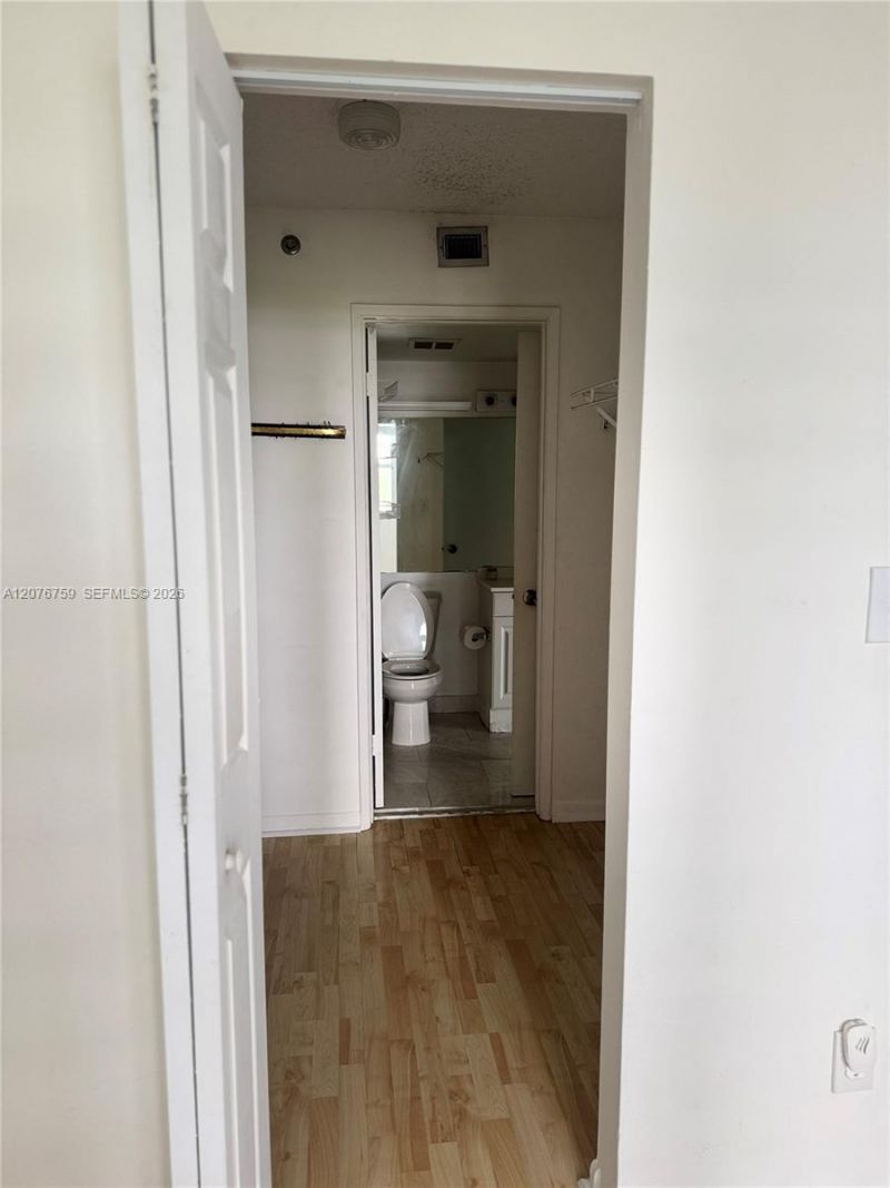 770 Claughton Island Dr , Unit 601, Miami, FL 33131 Photo