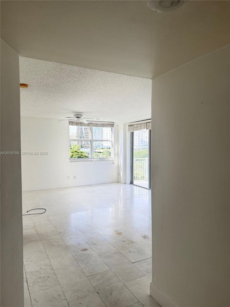770 Claughton Island Dr , Unit 601, Miami, FL 33131 Photo