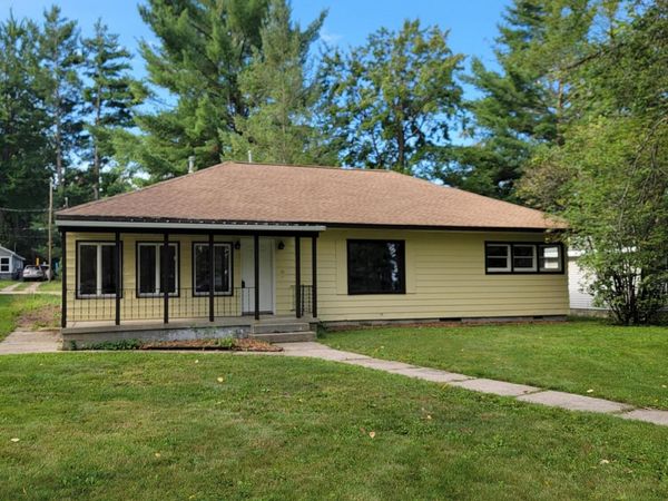 6008 Sunset Drive, St. Helen, MI 48656