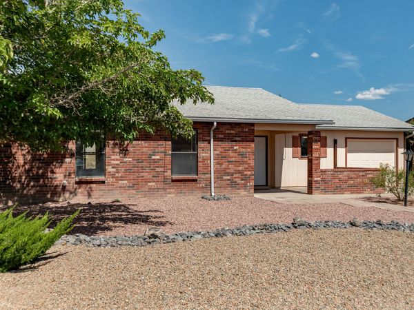 822 Buckboard Road SE, Rio Rancho, NM 87124