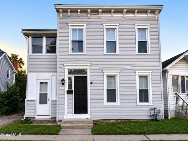 577 6th Avenue, Watervliet, NY 12189