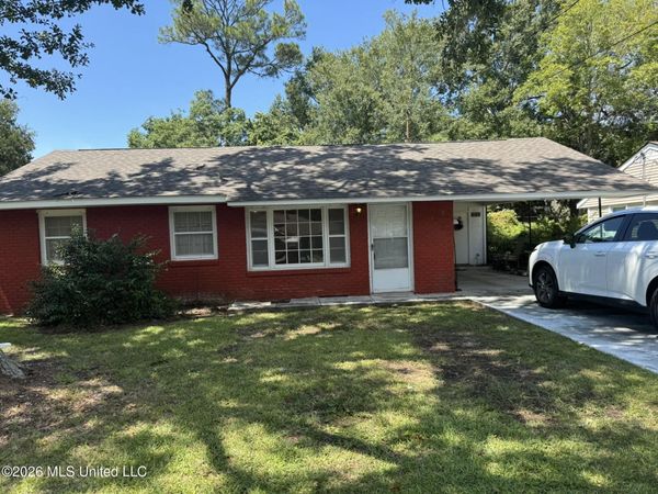 1217 13th Court, Pascagoula, MS 39567