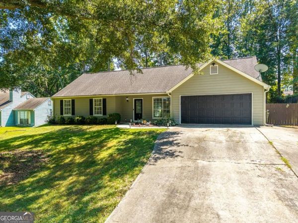 4460 Whitt Station Run NW, Acworth, GA 30101