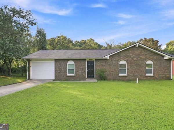 8788 E Bourne Drive, Jonesboro, GA 30238