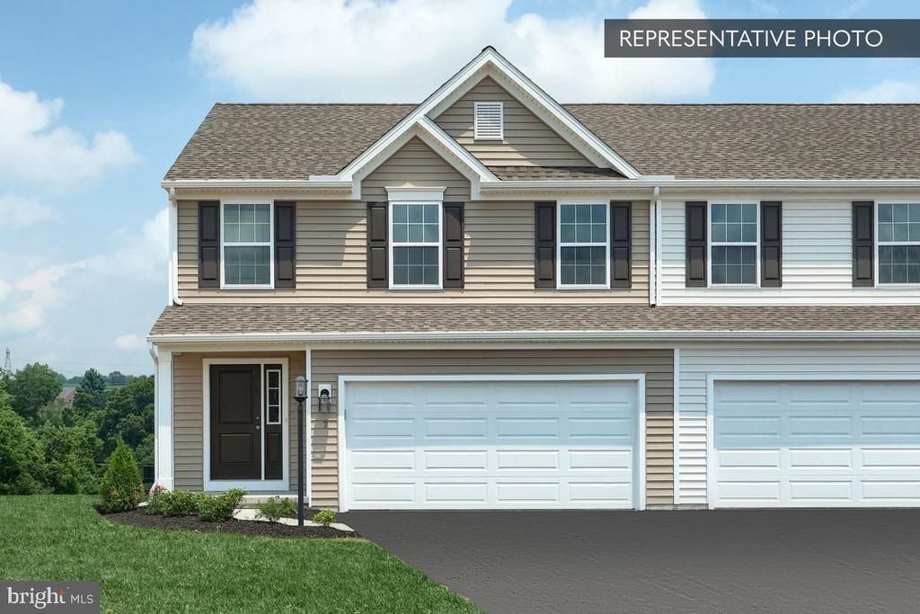 5 RICHFIELD LANE, DUNCANNON, PA 17020