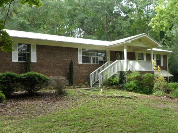 40 Champion Drive, Gadsden, AL 35904