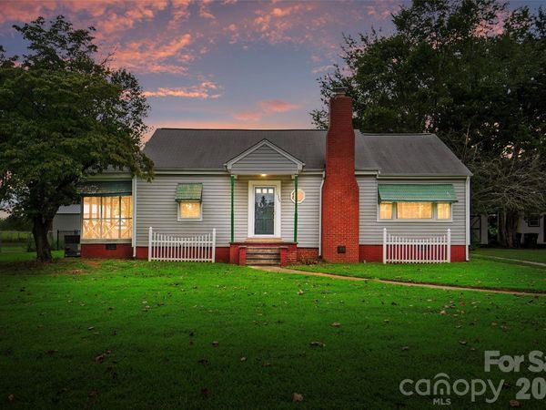 2304 Mclean Street , Gastonia, NC 28054