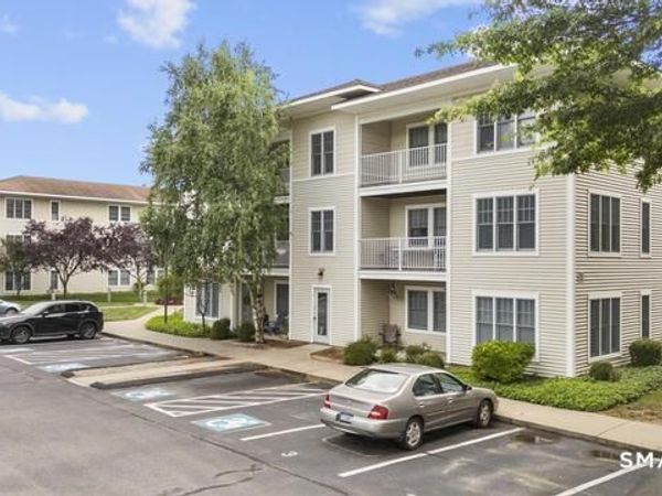468 Main, Unit 315, East Lyme, CT 06357